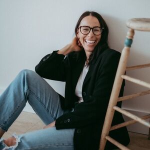 Meet your Posher, Whitney